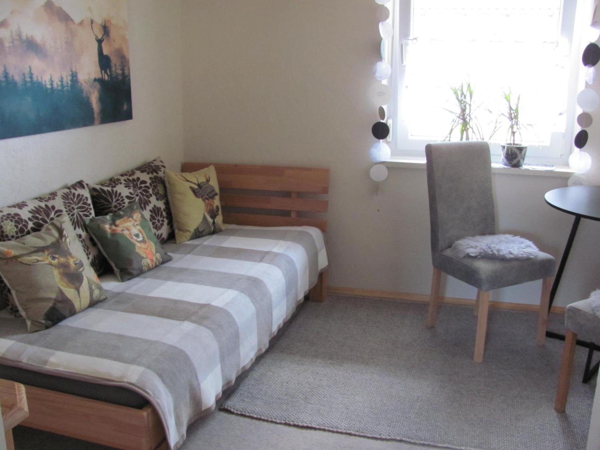 #2 Ruhiges Gemuetliches Ferienzimmer Mit 2 Einzelbetten Gemeinschaftsbad W-Lan Airport Nah Late Night Check In Haus Nr 9,5 Trunkelsberg Eksteriør bilde
